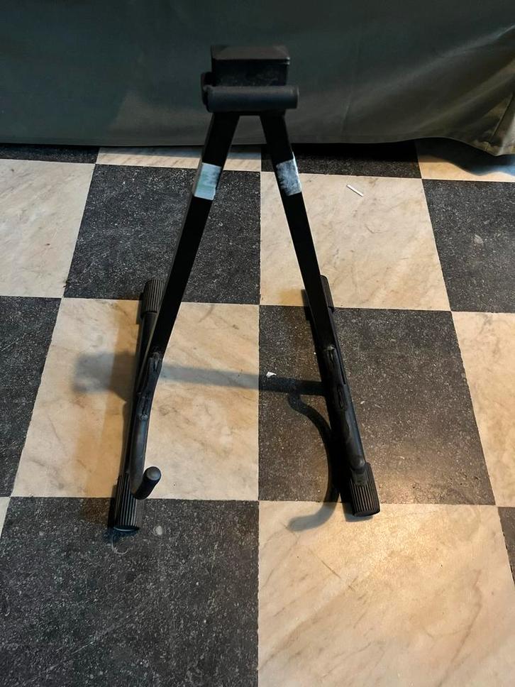 Instrumentstandaard - Gebruikt, Muziek en Instrumenten, Standaards, Gebruikt, Instrumentstandaard, Cello, Ophalen