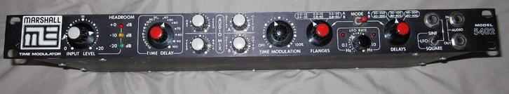 Marshall Time Modulator 5402, Muziek en Instrumenten, Effecten, Zo goed als nieuw, Chorus, Ophalen