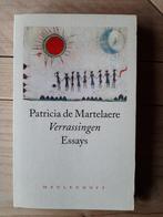 Patricia de Martelaere - Verrassingen - Essays, Ophalen of Verzenden, Zo goed als nieuw, België