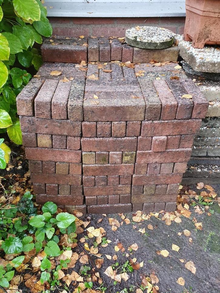 Gebruikte straatklinkers (kleine hoeveelheid)(, Tuin en Terras, Tegels en Klinkers, Gebruikt, Klinkers, Beton, Minder dan 5 m²