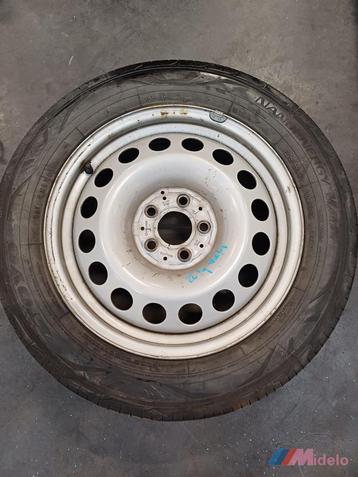 vito 447 17inch stalen velg te koop met band  beschikbaar voor biedingen