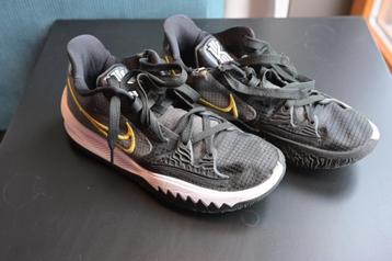 Nike Kyrie 7 low EU 44.5 / US 10.5 / UK 9.5 beschikbaar voor biedingen