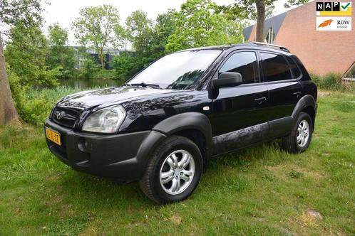 Hyundai Tucson 2.0i Dynamic*airco*cruise*trekhaak, Auto's, Hyundai, Bedrijf, Te koop, Tucson, ABS, Airbags, Airconditioning, Centrale vergrendeling
