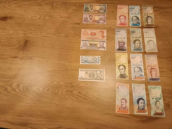 Collectie van 18 Zuid Amerikaanse biljetten - UNC - Los kan, Postzegels en Munten, Bankbiljetten | Amerika, Zuid-Amerika, Ophalen of Verzenden