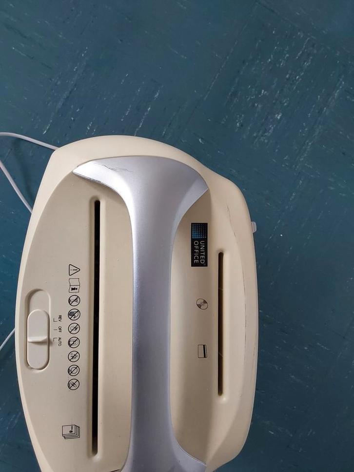 Papierversnipperaar - Perfect voor thuis of kantoor, Hobby en Vrije tijd, Overige Hobby en Vrije tijd, Gebruikt, Ophalen of Verzenden