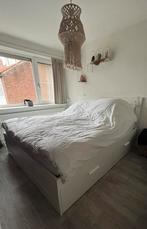 BRIMNES IKEA 180X200 BED, Huis en Inrichting, Slaapkamer | Bedden, Ophalen, Wit, Tweepersoons, Zo goed als nieuw