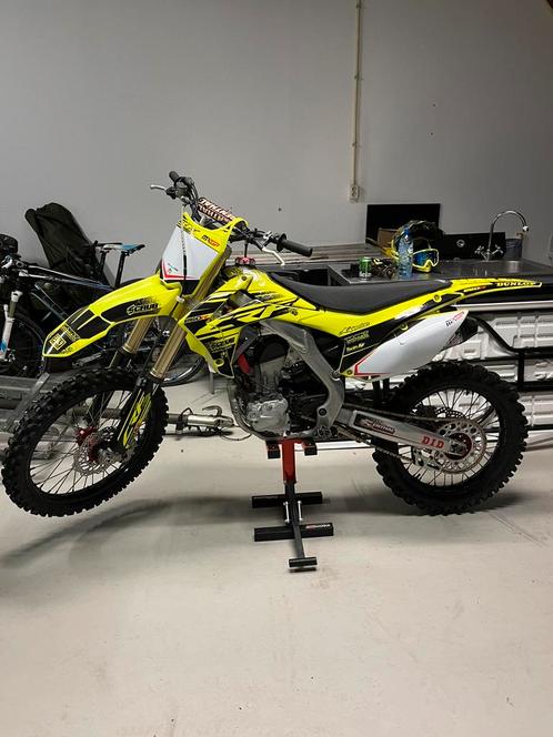 Honda crf 250, Fietsen en Brommers, Brommers | Crossbrommers, Zo goed als nieuw, Honda, Ophalen