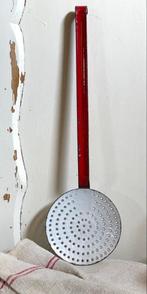 Emaille oude schuimspaan rood met gouden biesjes, Verzenden