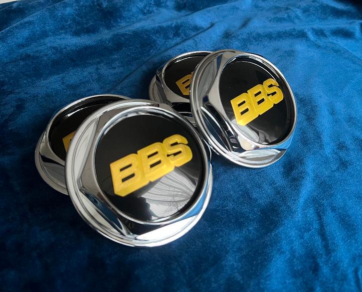 4XBBS EMBLEEM + HOUDER VOOR RM VELGEN KOMPLETE SET 4 KLEUREN, Auto diversen, Wieldoppen, Nieuw, Ophalen of Verzenden