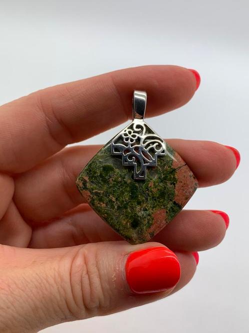 X773 Prachtige zilveren hanger green jasper, Sieraden, Tassen en Uiterlijk, Kettinghangers, Zilver, Zilver, Overige voorstellingen
