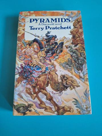 Terry Pratchett - Pyramids (Engelstalige hardcover) beschikbaar voor biedingen