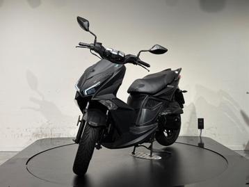 Kymco Super 8 R | 2023 | 11.700km beschikbaar voor biedingen