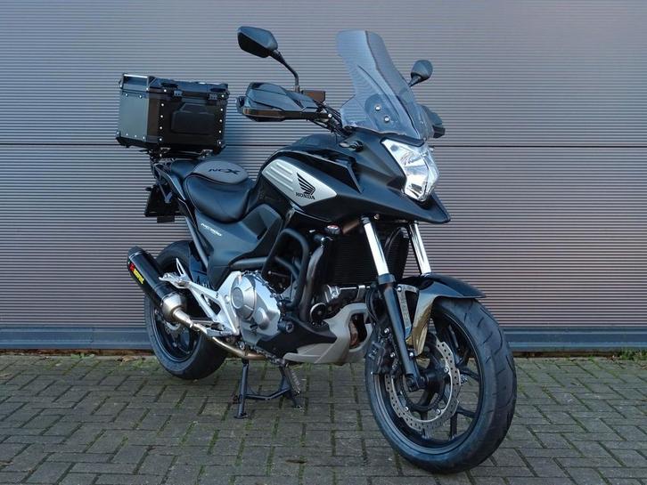 HONDA NC 700 X ABS AKRAPOVIC weinig KM Topkoffer A2 35KW, Motoren, Motoren | Honda, Bedrijf, Overig, 12 t/m 35 kW, 2 cilinders
