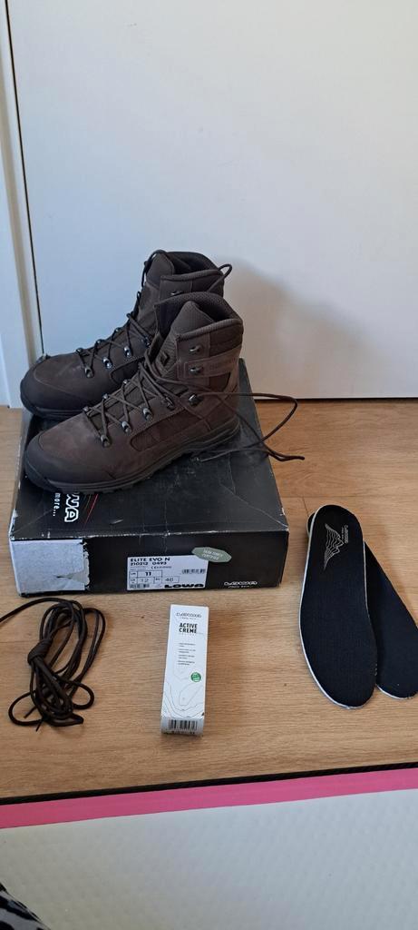 Nieuwe wandelschoenen Lowa, maat 46, Sport en Fitness, Bergsport en Wandelen, Nieuw, Schoenen, Ophalen