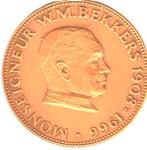 MONSEIGNEUR W. B. BEKKERS 1908 - 1966, Postzegels en Munten, Penningen en Medailles, Ophalen of Verzenden, Overige materialen