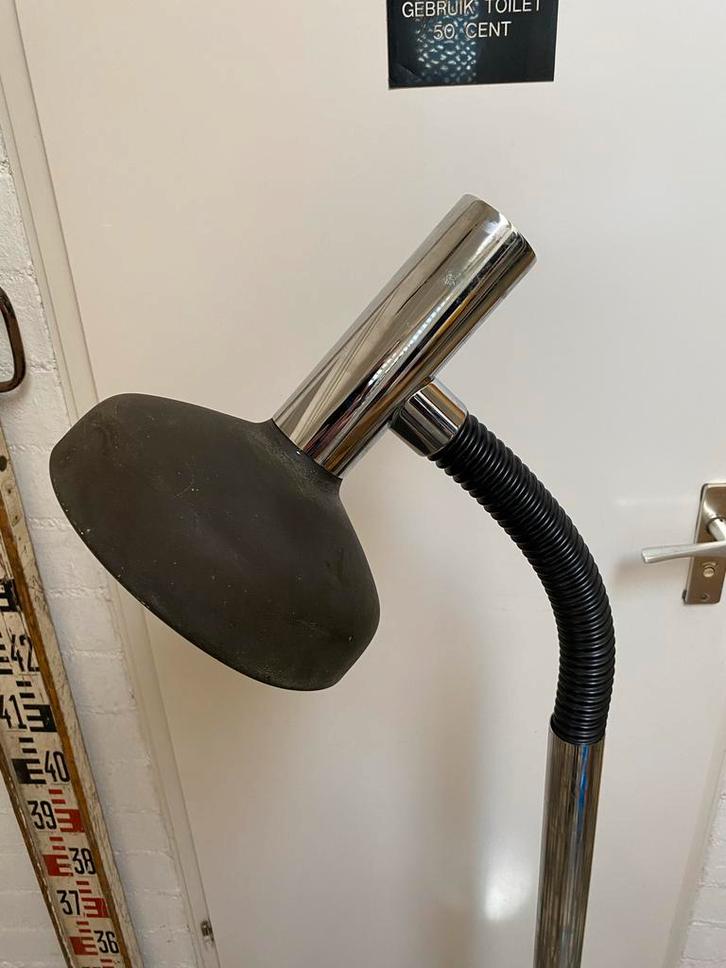 Hillebrand Vloerlamp - Design Klassieker, Huis en Inrichting, Lampen | Vloerlampen, Gebruikt, 150 tot 200 cm, Metaal, Ophalen