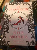 Fleur Brockhus - De urenfabriek, Ophalen of Verzenden, Zo goed als nieuw, Fleur Brockhus