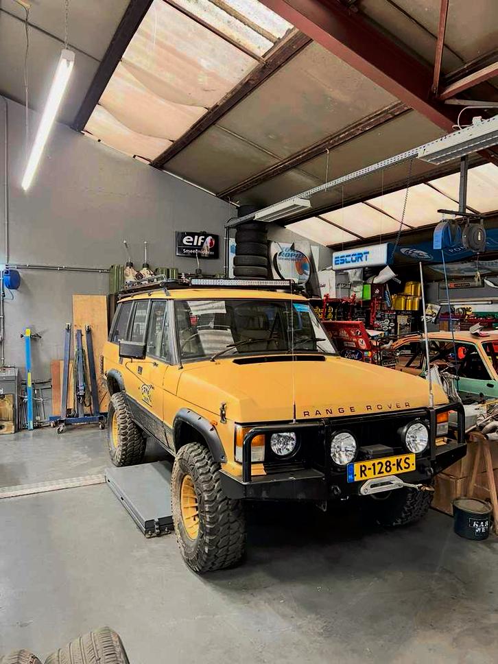 Range Rover 1982 Camel oldtimer € 17.000 ex btw v8 chevrolet, Auto's, Land Rover, Particulier, Benzine, MPV, Geïmporteerd, Overige kleuren