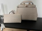 Guess tas en portemonnee nieuw!, Sieraden, Tassen en Uiterlijk, Tassen | Damestassen, Ophalen, Nieuw, Zwart