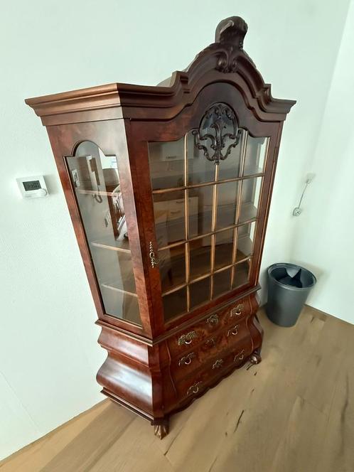 Kast, Huis en Inrichting, Kasten | Vitrinekasten, Zo goed als nieuw, 25 tot 50 cm, Ophalen