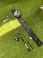 Nieuwe Mitchell zeebaarshengel + molen, 2.40m 10-35 gr, Watersport en Boten, Hengelsport | Zeevissen, Ophalen of Verzenden, Nieuw