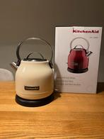 KitchenAid Waterkoker - amandelwit, 1 tot 2 liter, Ophalen of Verzenden, Zo goed als nieuw