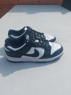 Nike panda dunk low maat 40, Ophalen of Verzenden, Zo goed als nieuw, Zwart