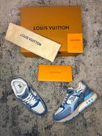 LOUIS VUITTON RUN AWAY SNEAKERS BLUE, Ophalen of Verzenden