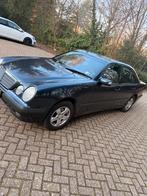 Mercedes-Benz E-Klasse 2.1 CDI E220 Sedan Classic AUT 2001, Automaat, Blauw, Diesel, Particulier