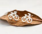 Mooie sterling zilveren fietsen oorbellen, Nieuw, Knopjes of Stekers, Ophalen of Verzenden, Zilver