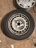 Winterband met velg 185/60R15 + Mercedes wieldoppen, Ophalen, Gebruikt