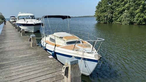 Voormalige zeilboot te koop, Watersport en Boten, Motorboten en Motorjachten, Zo goed als nieuw, Polyester, Benzine, Ophalen