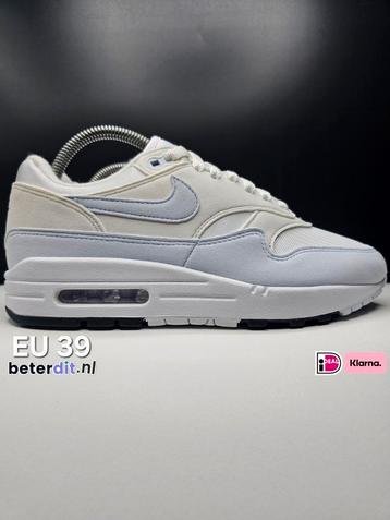 Nike Air Max 1 'Football Grey'
Maat: 39 beschikbaar voor biedingen