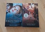 Boeken vampire academy richelle mead deel 2 5 young adult, Boeken, Ophalen of Verzenden, Zo goed als nieuw