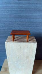 Kruk bijzettafrl - hxbxd 3x5.8x3.1cm - hout, Ophalen of Verzenden, Zo goed als nieuw, Poppenhuis