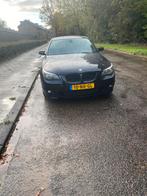 BMW 5-Serie 2.2 I 520 AUT 2004 Zwart, Auto's, Achterwielaandrijving, Zwart, Particulier, 170 pk