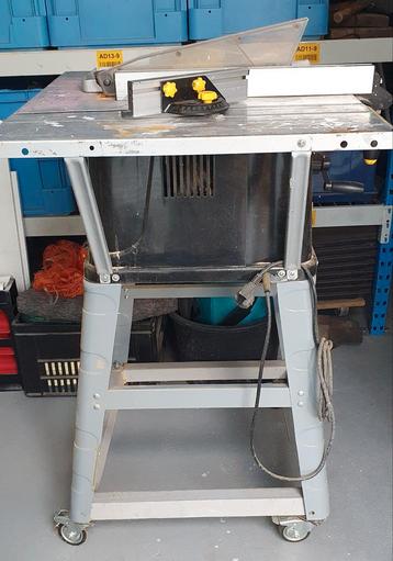 Topcraft zaagtafel  beschikbaar voor biedingen