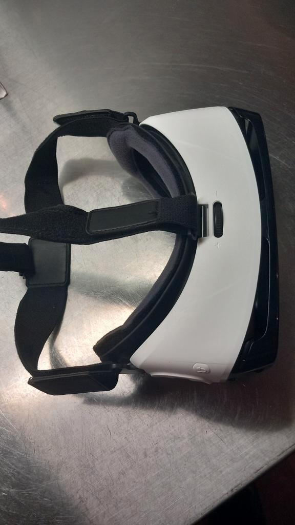 Samsung Gear VR Oculus - VR Bril, Spelcomputers en Games, Virtual Reality, Gebruikt, Telefoon, VR-bril, Ophalen of Verzenden