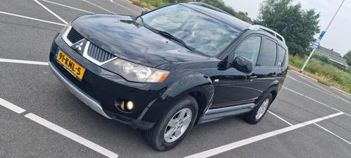 Mitsubishi Outlander 2.4 MPI 2WD 2010 Zwart, Auto's, Mitsubishi, Particulier, Outlander, Benzine, E, SUV of Terreinwagen, Handgeschakeld
