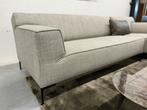 Nieuw Design on Stock Bloq Hoekbank Grey Design Bank stof, Huis en Inrichting, Ophalen of Verzenden, Vierpersoons of meer, Design on Stock