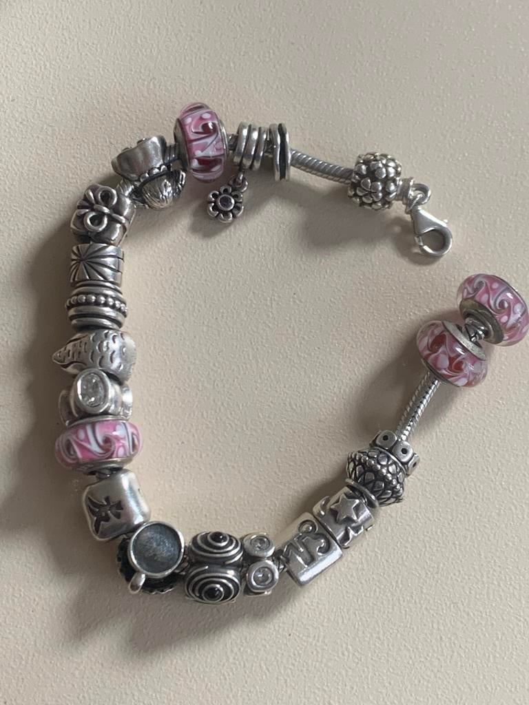 Zilveren armband met bedels-PANDORA, Ophalen, Zo goed als nieuw, Zilver, Met bedels of kralen