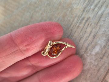 Lief 14K Gouden Hangertje met Barnsteen – Zo Goed Als Nieuw beschikbaar voor biedingen