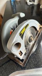 Kinzo cirkelzaag, Doe-het-zelf en Verbouw, Gereedschap | Zaagmachines, Ophalen, Gebruikt, Cirkelzaag, Kinzo