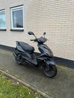 AGM R8 2016, Fietsen en Brommers, Brommeronderdelen | Scooters, Ophalen, Zo goed als nieuw, Overige typen, Overige merken