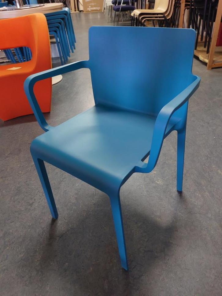 Pedrali kantine / eet / terrasstoel, binnen & buiten, blauw, Zakelijke goederen, Horeca | Meubilair en Inrichting, Meubilair, Gebruikt