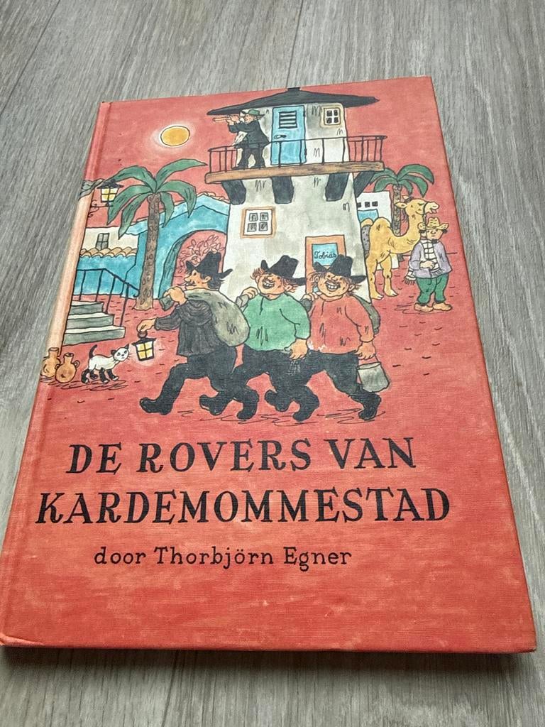 De Rovers van Kardemommestad - Leuk Kinderboek, Boeken, Ophalen of Verzenden, Gelezen, Fictie algemeen