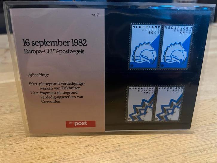 PTT Postzegel 1982 Europa CEPT, Postzegels en Munten, Postzegels | Nederland, Postfris, Na 1940, Ophalen of Verzenden