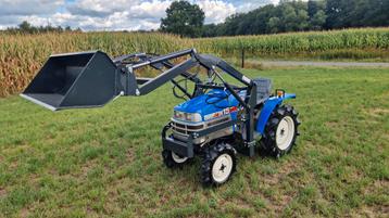 Iseki TM15 met voorlader en 4WD - 18pk! beschikbaar voor biedingen