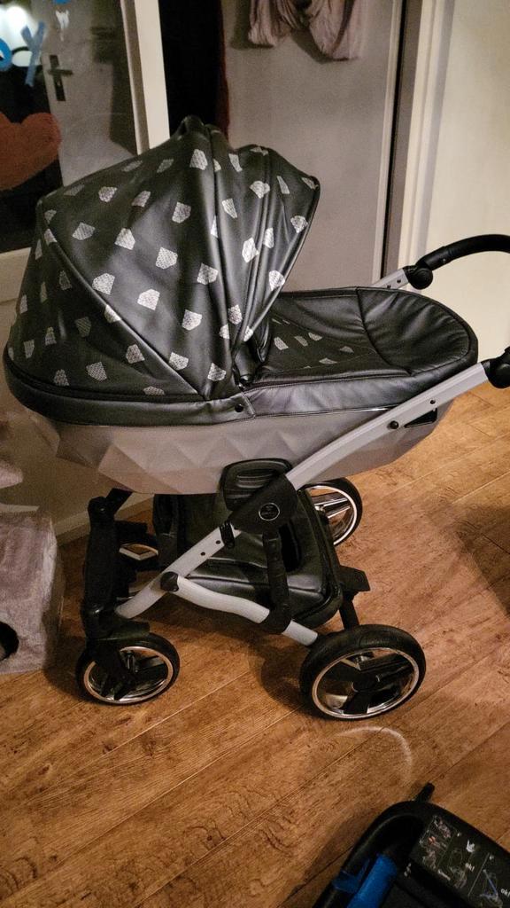 Junama Glow 3-in-1 Kinderwagen - Edelsteen Design!, Kinderen en Baby's, Kinderwagens en Combinaties, Gebruikt, Combiwagen, Overige merken