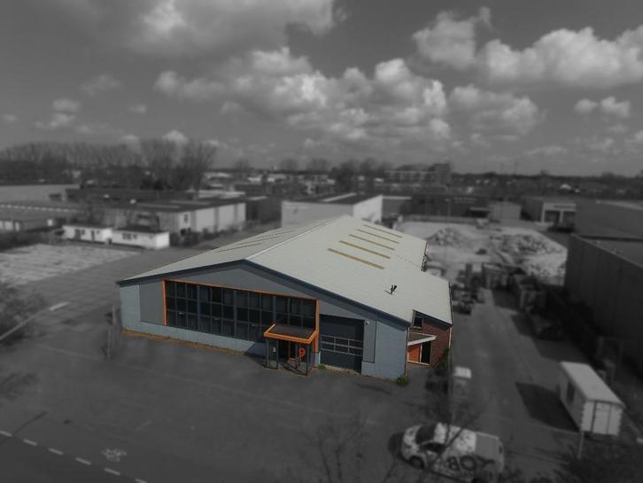 Aluminium kozijnen Kawneer RT72, Doe-het-zelf en Verbouw, Kozijnen en Schuifpuien, Gebruikt, Raamkozijn, Aluminium, 225 cm of meer